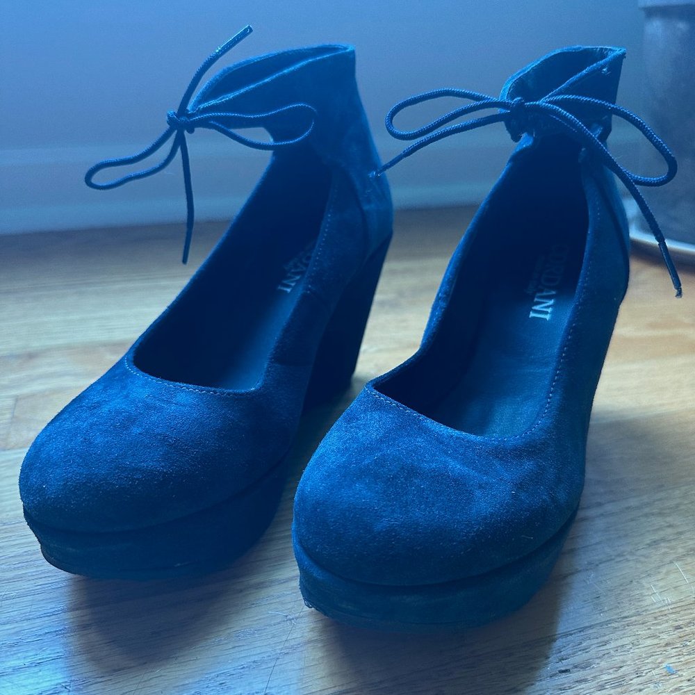 Suede Blue Wedge Heels, Cordani Heels